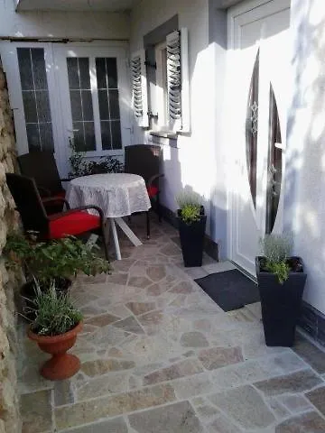 In With Sea View, Terrace, Wifi, Washing Machine Apartmán