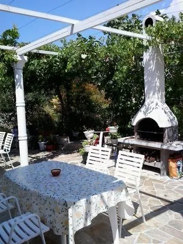 In With Sea View, Terrace, Wifi, Washing Machine Apartmán