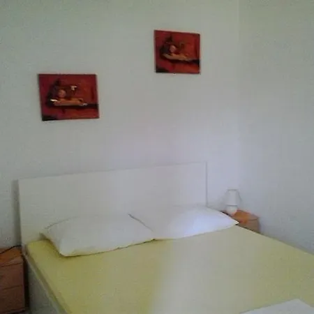 In With Sea View, Terrace, Wifi, Washing Machine *