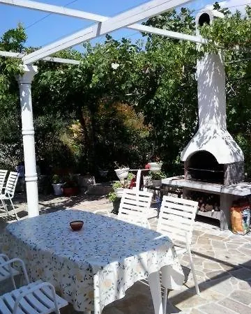 In With Sea View, Terrace, Wifi, Washing Machine Apartment