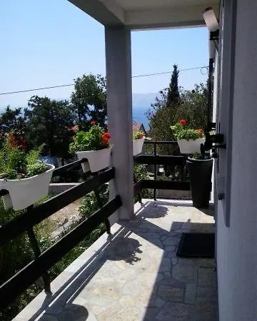 In With Sea View, Terrace, Wifi, Washing Machine *