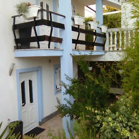 In With Sea View, Terrace, Wifi, Washing Machine