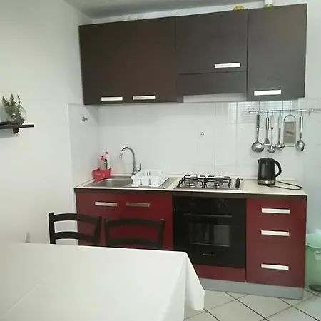Apartament In With Sea View, Terrace, Wifi, Washing Machine *