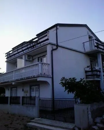 In With Sea View, Terrace, Wifi, Washing Machine Apartamento *